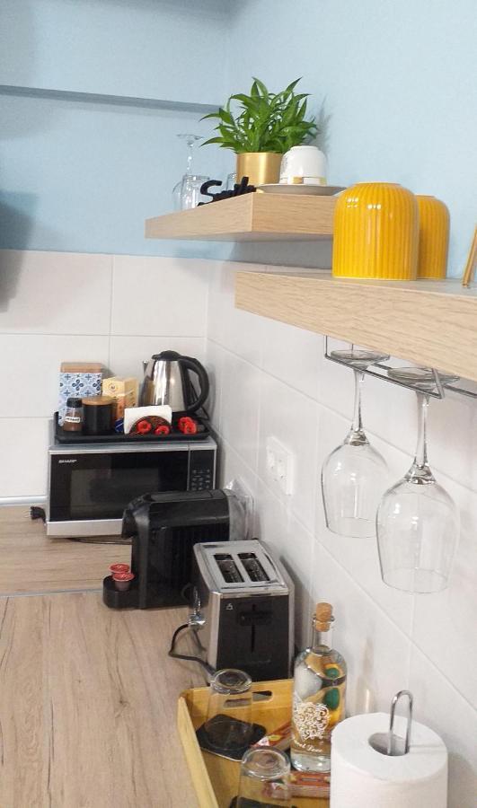 Appartamento Sunshine - New & Quiet 1br Apt, Business Area, Close To Airport, Highway A3, Subway
