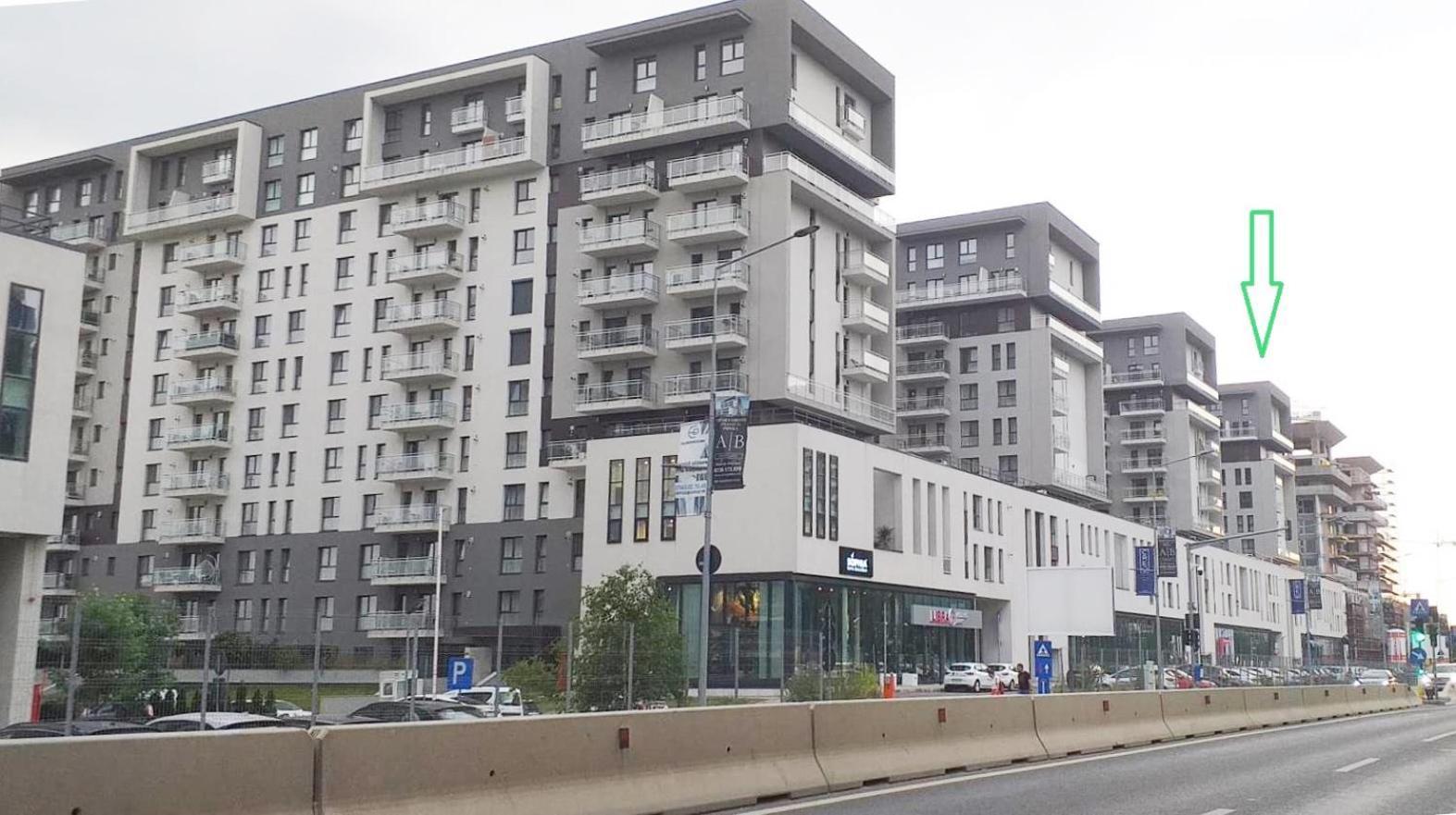 Sunshine - New & Quiet 1br Apt, Business Area, Close To Airport, Highway A3, Subway Appartamento Bucarest